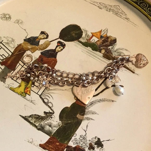 GUESS Charm Bracelet - Picture 6 of 9